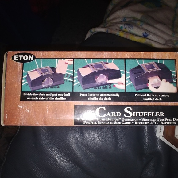 Card Shuffler - Picture 2 of 2